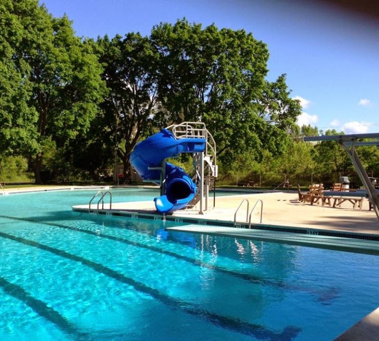 Crestwood Swimming Pool (Reading,&nbspPA)